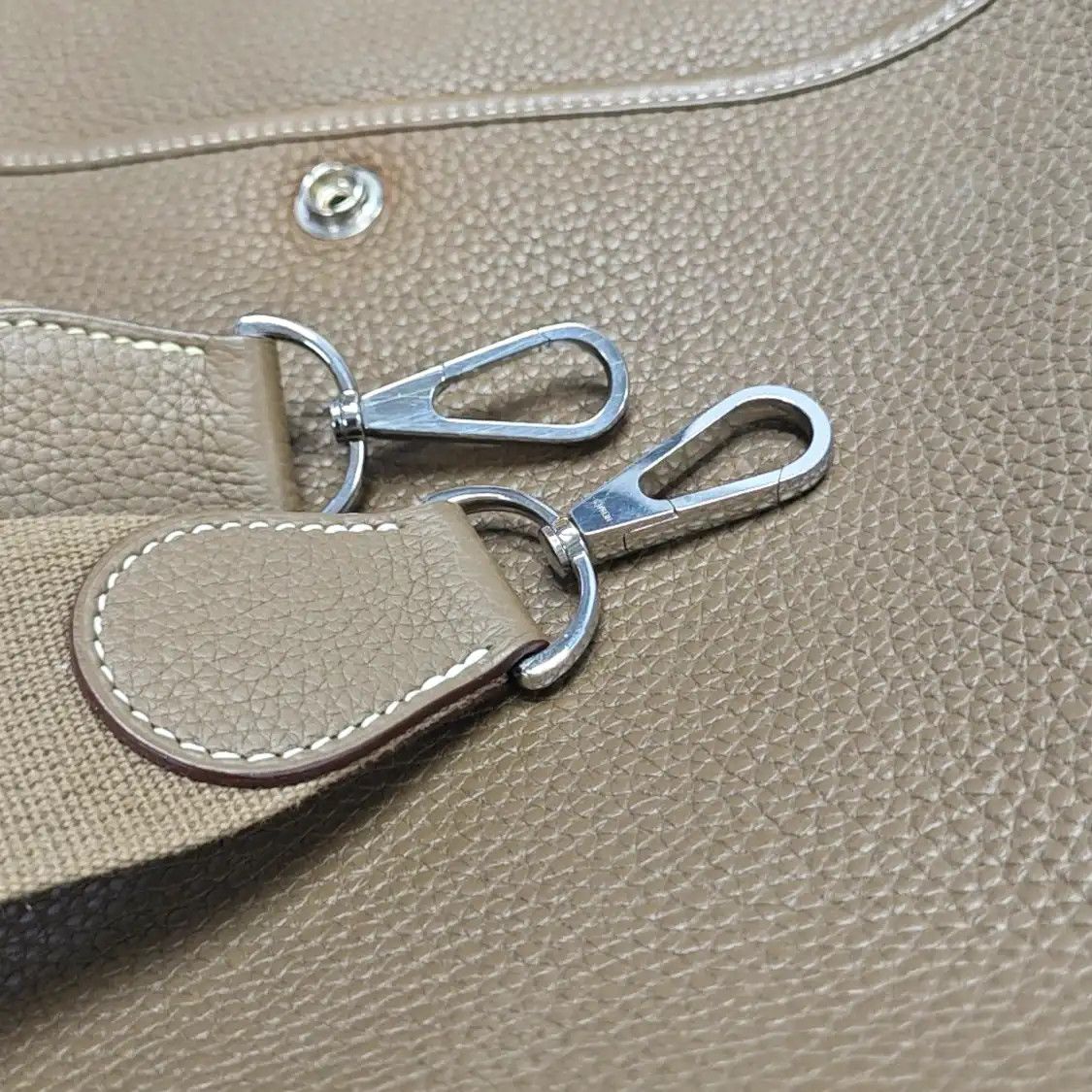 Hermes Hermes Evelyne 29 Etoupe Clemence cowhide leather cutout Evelyne shoulder bag cr Size ONE SIZE - 16 Thumbnail