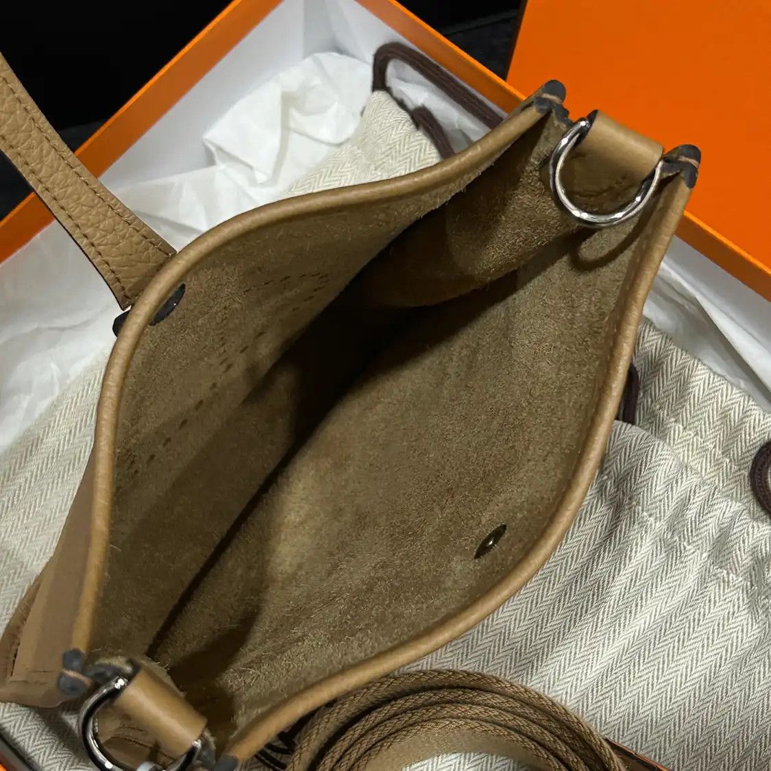 Hermes Hermes Evelyne mini Cookie Clemence cowhide leather cutout Evelyne shoulder bag Size ONE SIZE - 7 Thumbnail