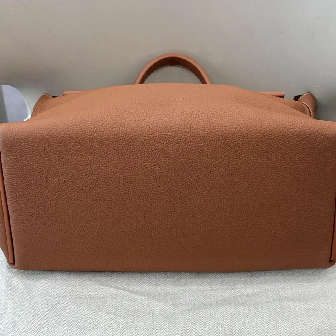 Hermes Hermes 24 35 mustard yellow Faubourg cowhide leather handbag gold hardware Y Size ONE SIZE - 3 Thumbnail