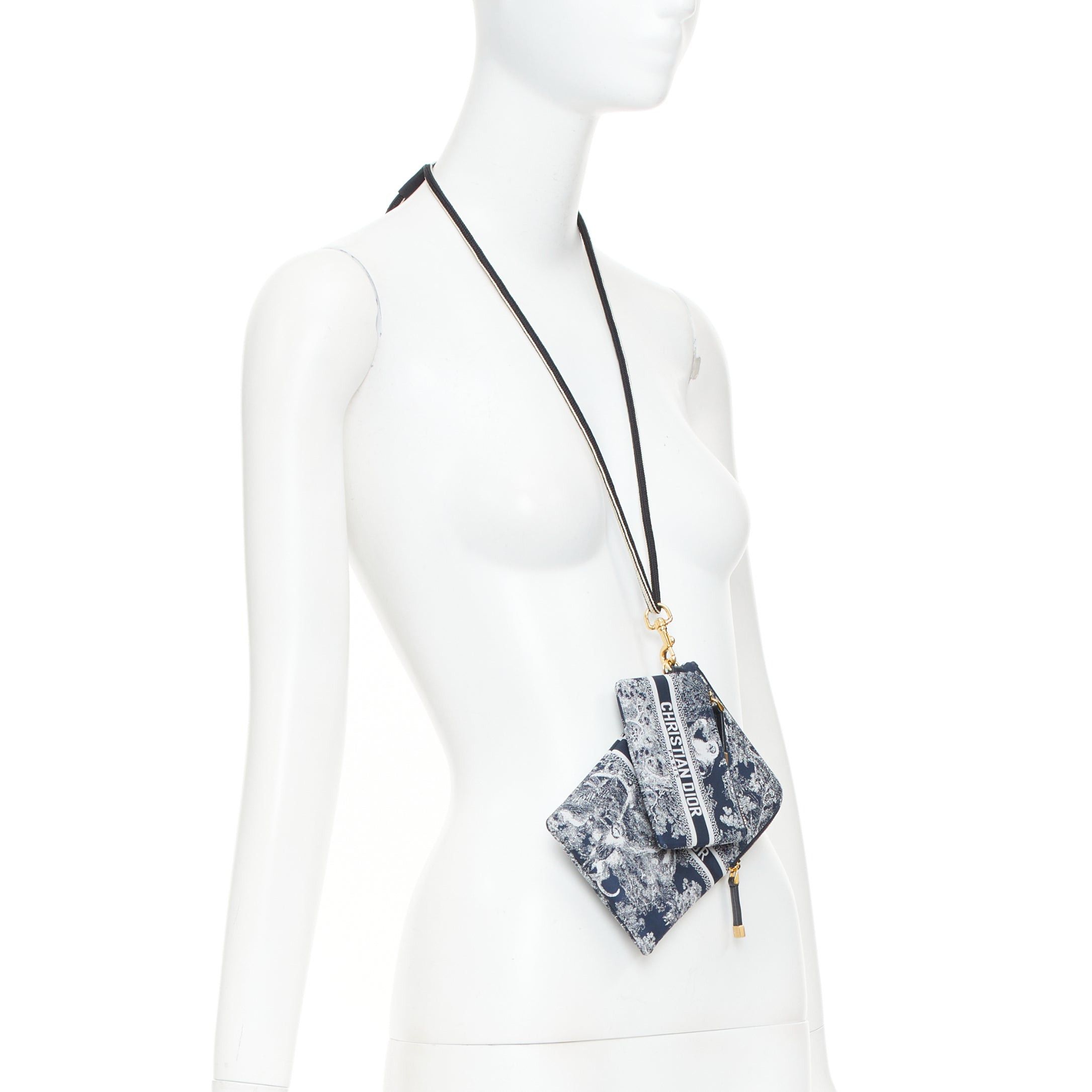 Dior CHRISTIAN DIOR 2021 DiorTravel navy blue white Toile de Jouy technical neck pouch bag Size ONE SIZE - 2 Thumbnail
