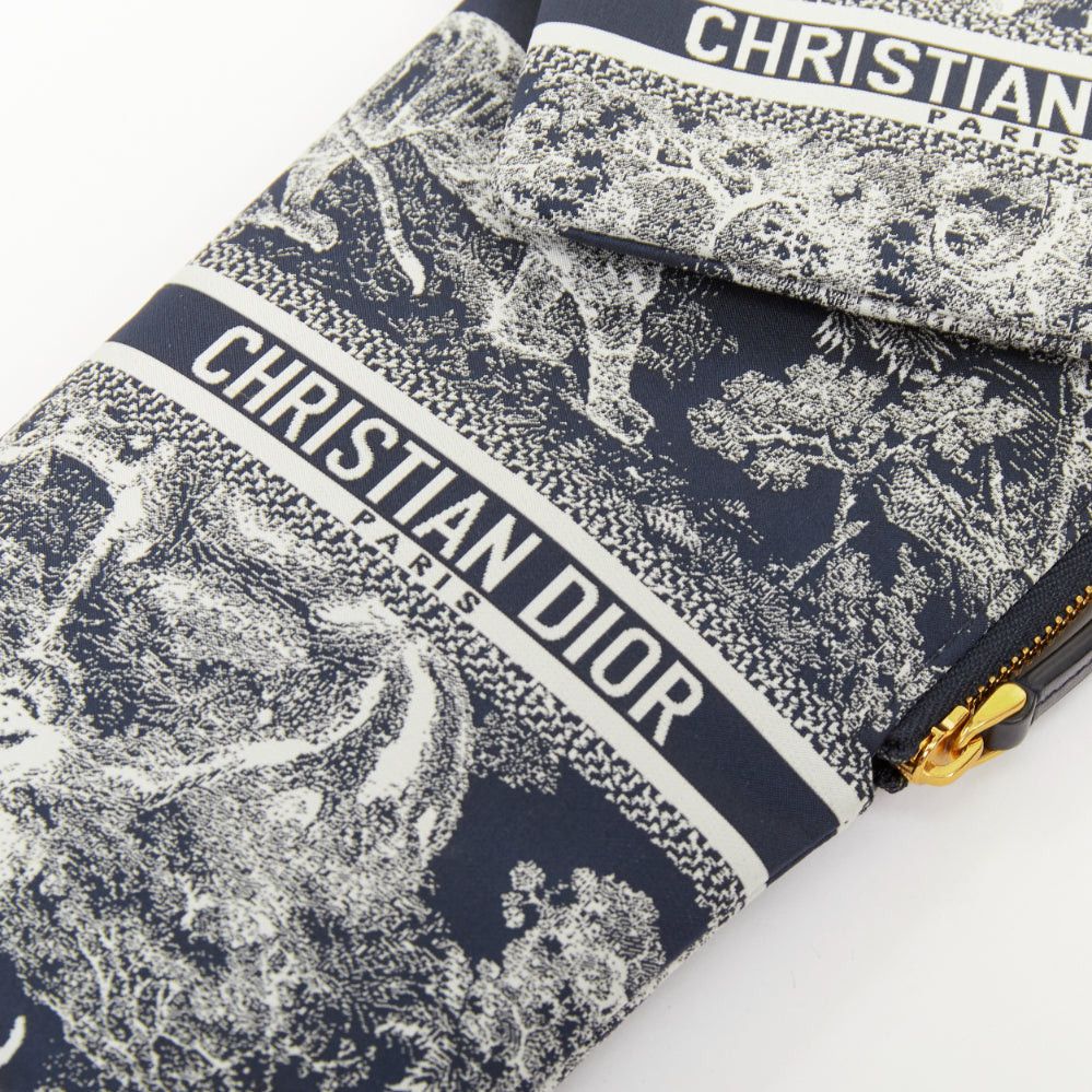 Dior CHRISTIAN DIOR 2021 DiorTravel navy blue white Toile de Jouy technical neck pouch bag Size ONE SIZE - 5 Thumbnail
