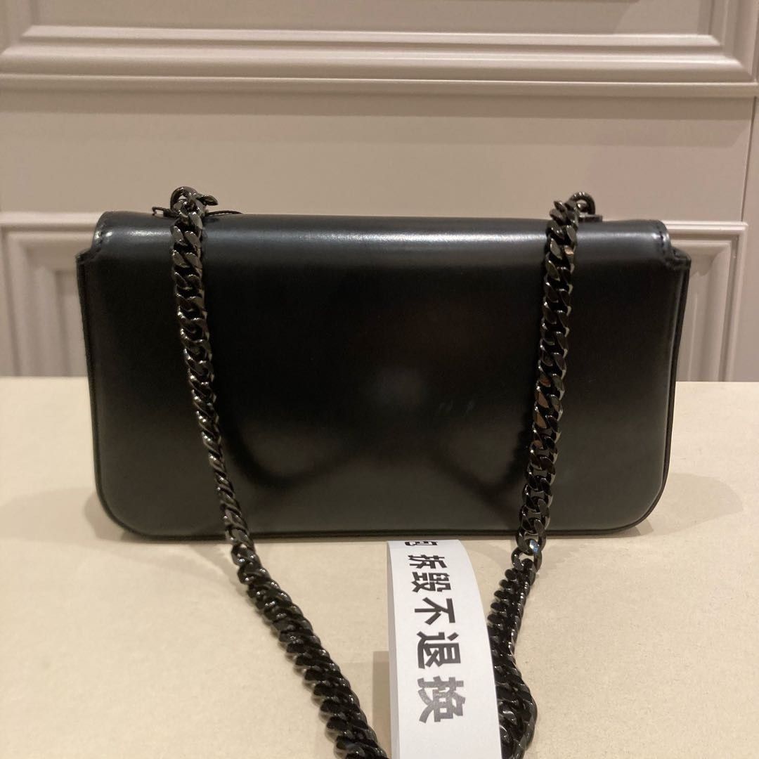 Celine Celine Triomphe Chain Shoulder Bag Size ONE SIZE - 2 Thumbnail