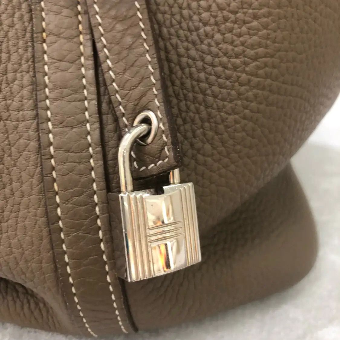 Hermes Hermes Picotin Lock 18 Etoupe Clemence cowhide leather picotin handbag gold hard Size ONE SIZE - 7 Thumbnail