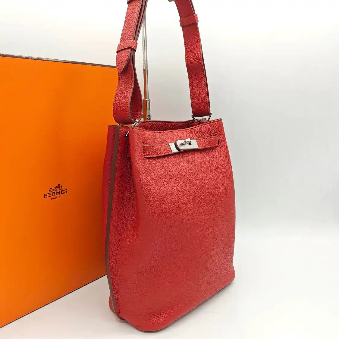 Hermes Hermes So Kelly red cowhide leather crossbody bag silver hardware Size ONE SIZE - 4 Thumbnail