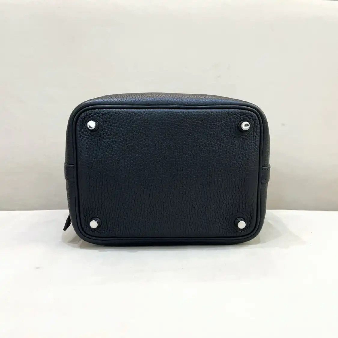 Hermes Hermes Picotin Lock 18 black Clemence cowhide leather picotin handbag silver har Size ONE SIZE - 6 Thumbnail