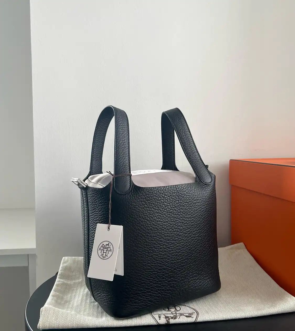 Hermes Hermes Picotin Lock 18 black cowhide leather picotin handbag gold hardware W Size ONE SIZE - 10 Thumbnail