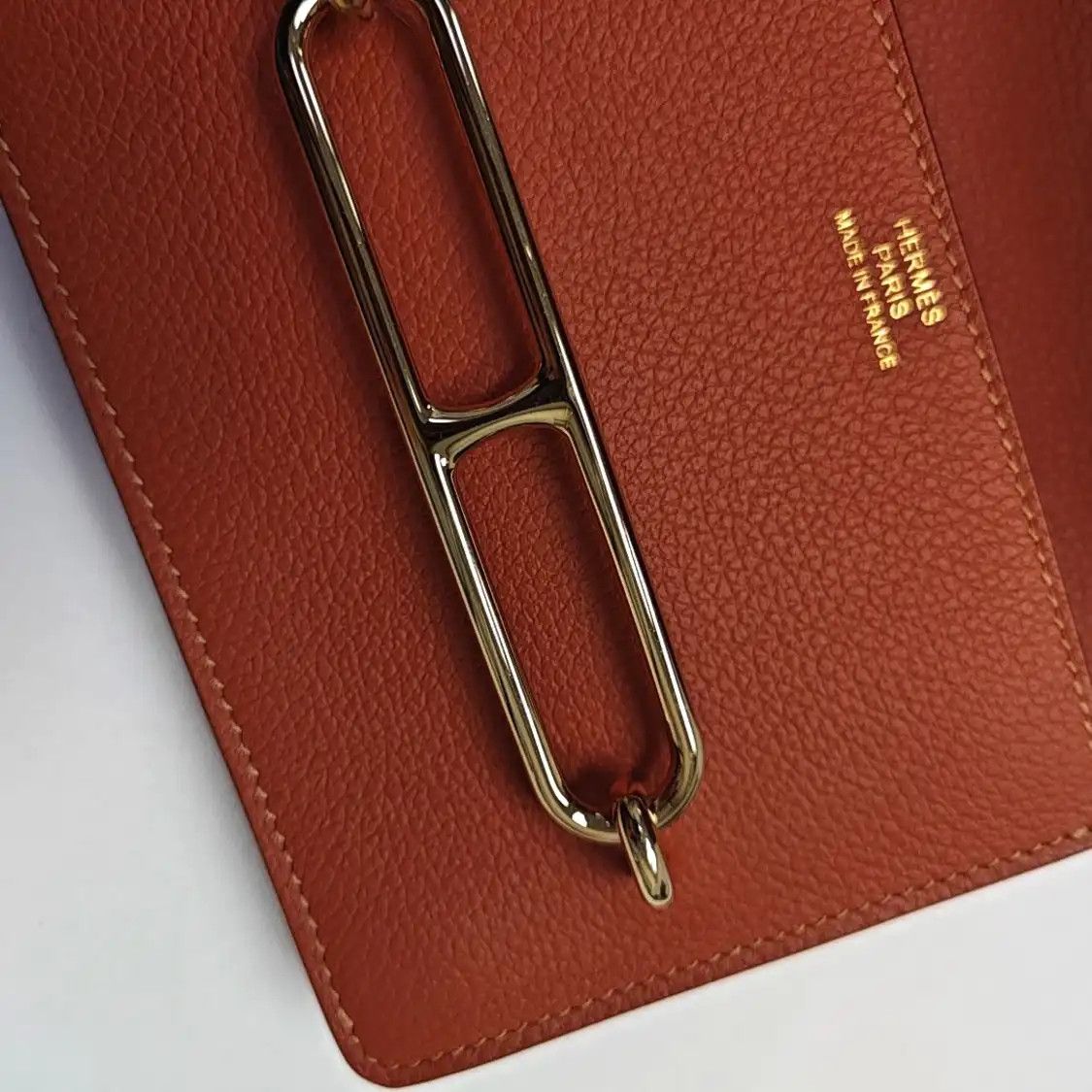 Hermes Hermes Roulis brick red Evercolor cowhide leather clutch gold hardware Z sub-poc Size ONE SIZE - 9 Thumbnail