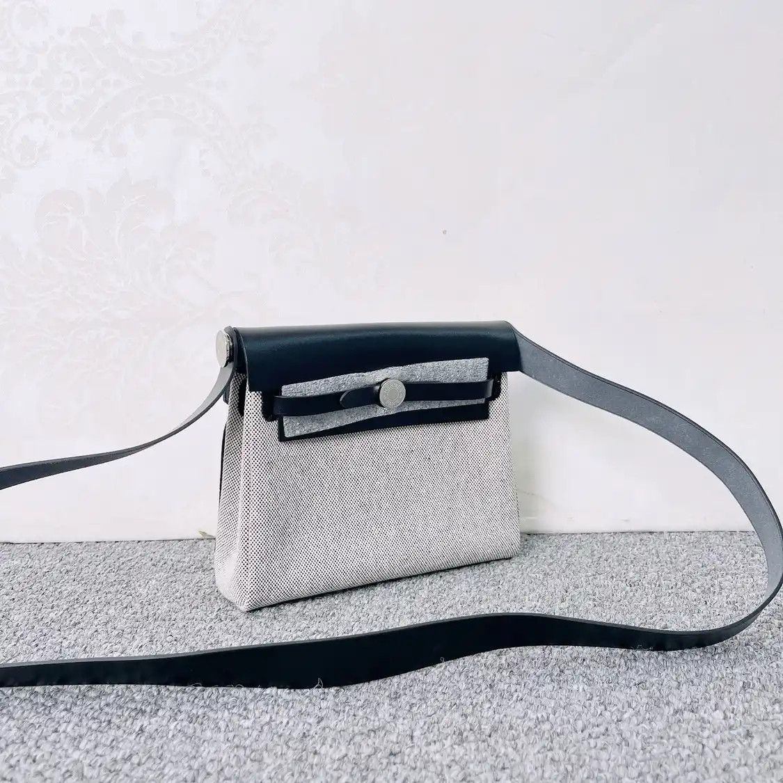 Hermes Hermes Herbag Zip mini light grey canvas shoulder bag gold hardware G Size ONE SIZE - 2 Thumbnail