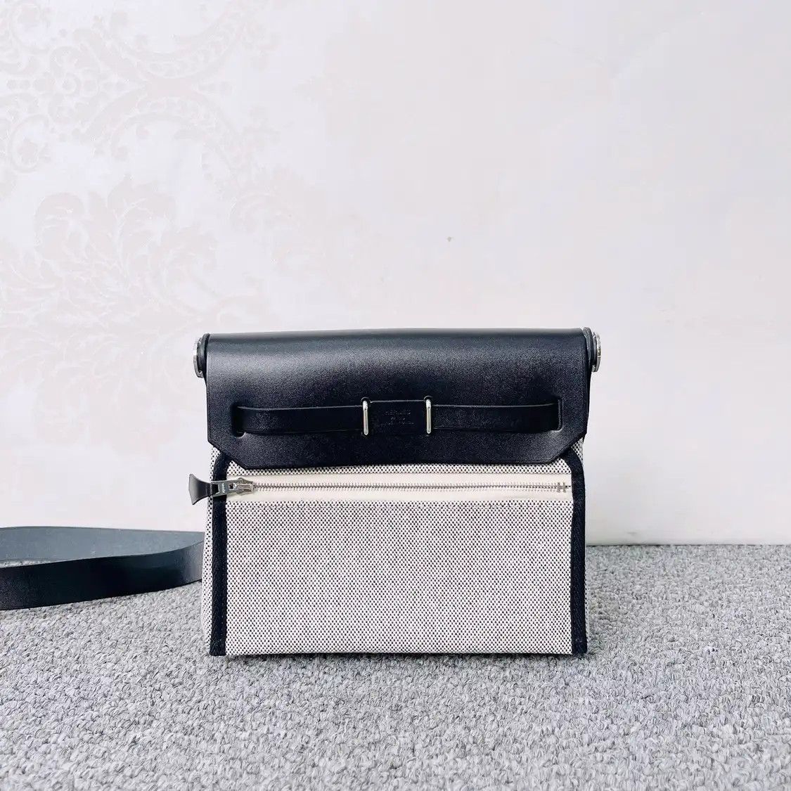Hermes Hermes Herbag Zip mini light grey canvas shoulder bag gold hardware G Size ONE SIZE - 4 Thumbnail