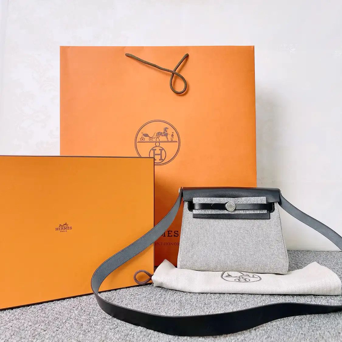 Hermes Hermes Herbag Zip mini light grey canvas shoulder bag gold hardware G Size ONE SIZE - 10 Thumbnail