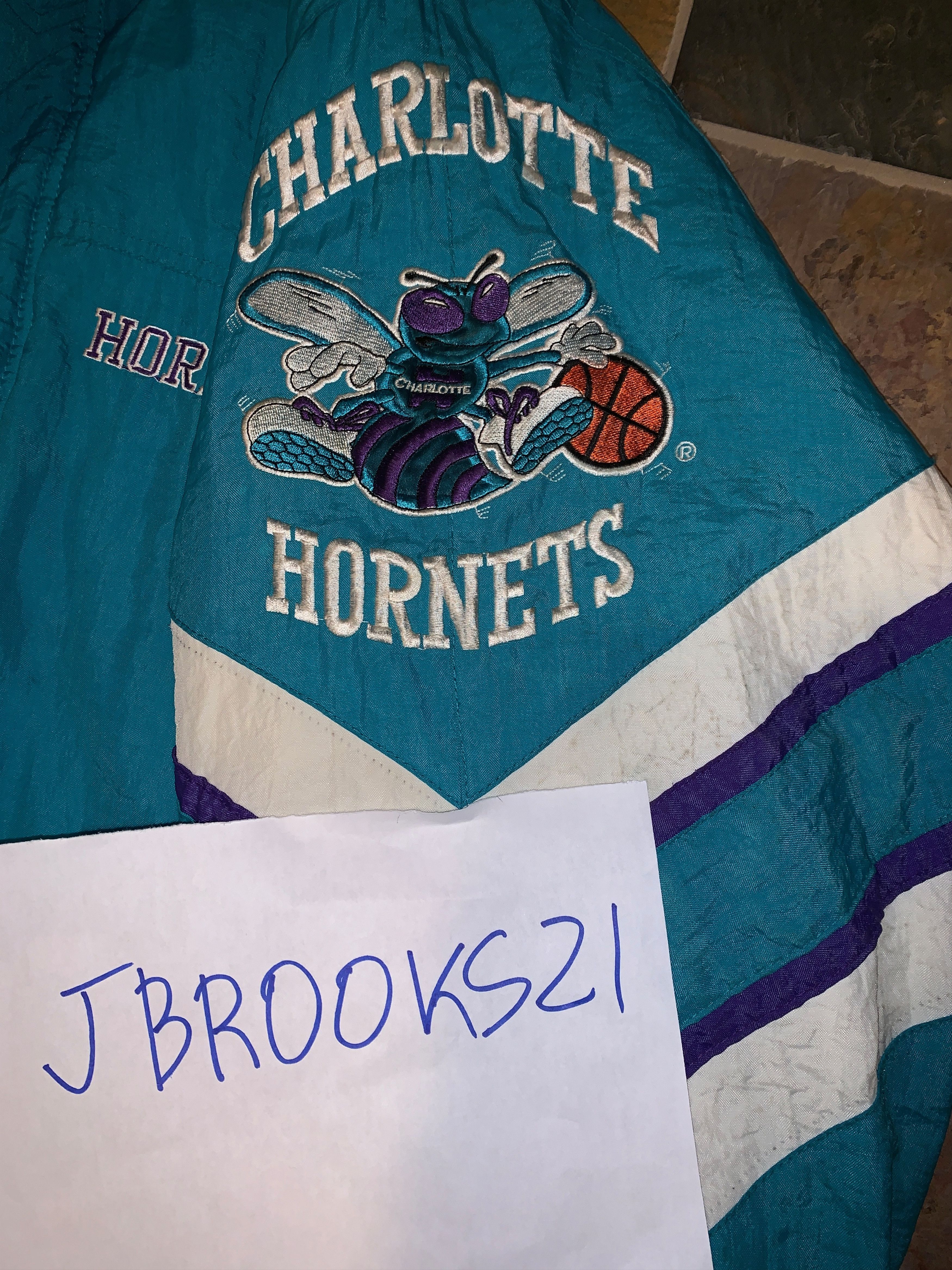 Starter Vintage Charlotte Hornets Jacket (Puff) Size US L / EU 52-54 / 3 - 4 Thumbnail