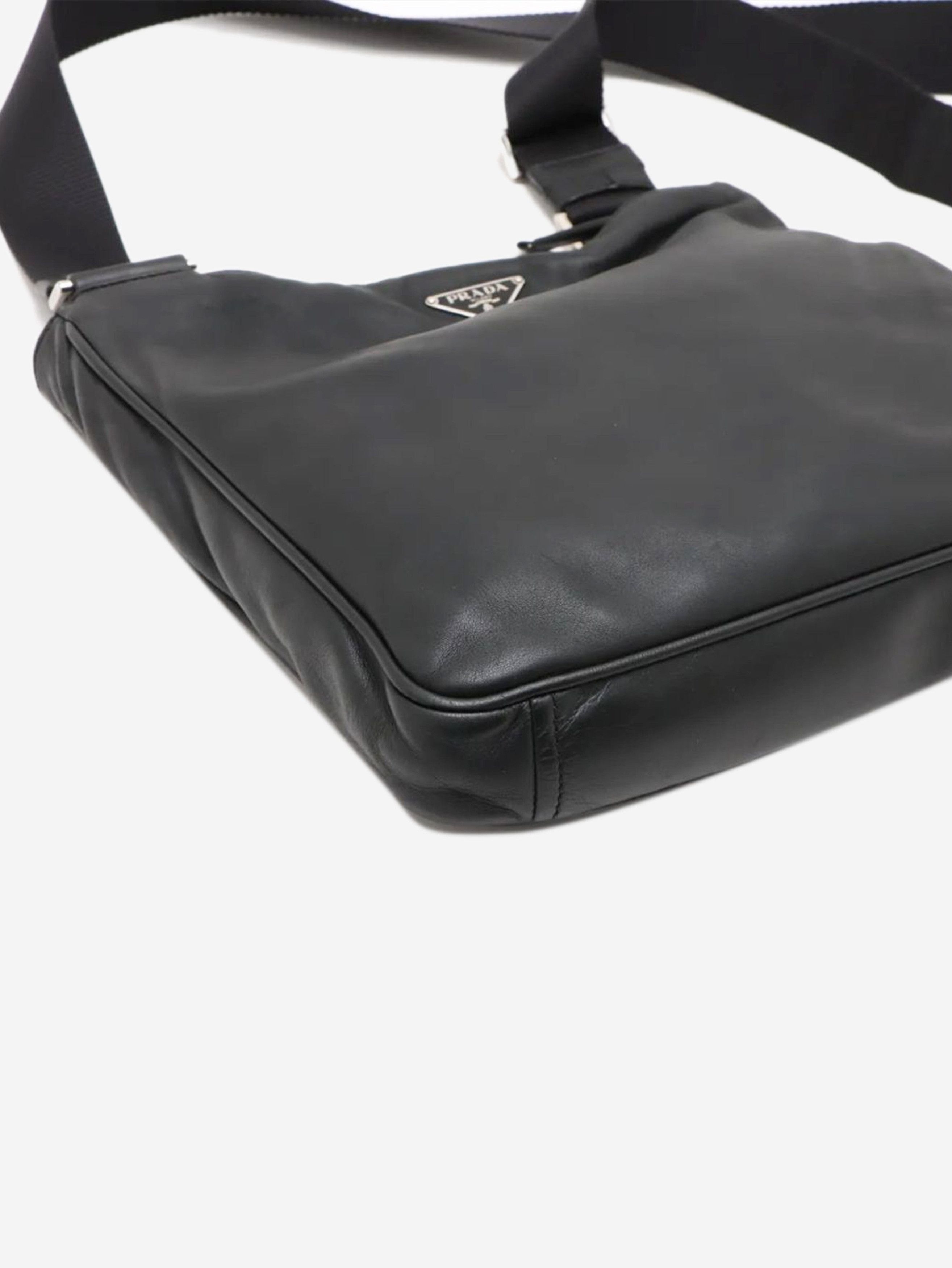 Prada Black leather shoulder bag Size ONE SIZE - 4 Thumbnail