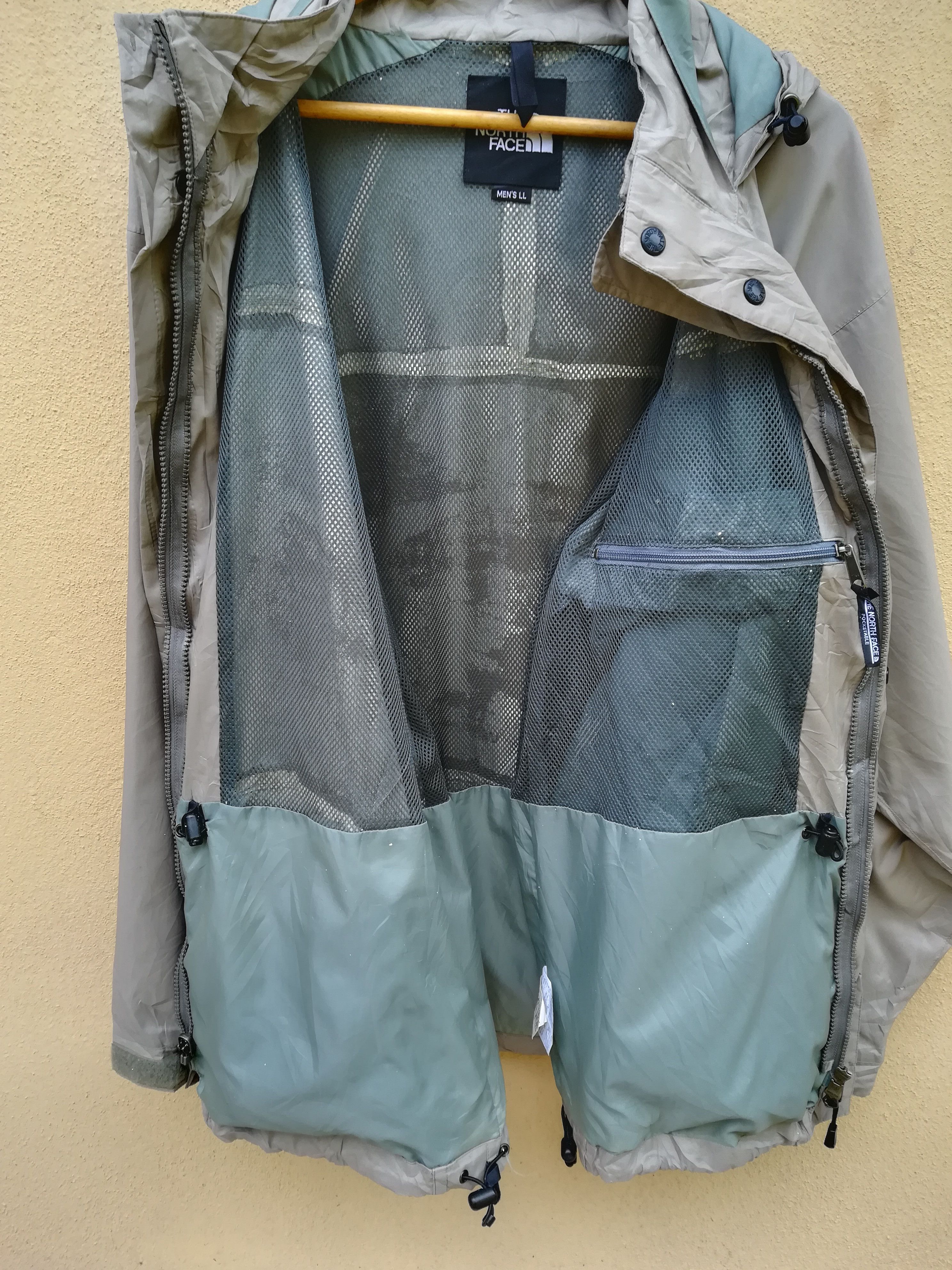 The North Face The North Face HydroProof Light Jacket Size US L / EU 52-54 / 3 - 9 Thumbnail