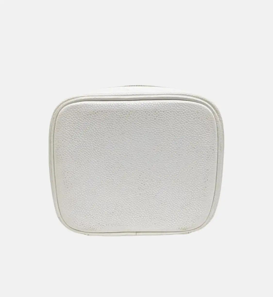 Chanel CHANEL white pebbled cowhide leather vanity case vanity case handbag gold hardwa Size ONE SIZE - 6 Thumbnail