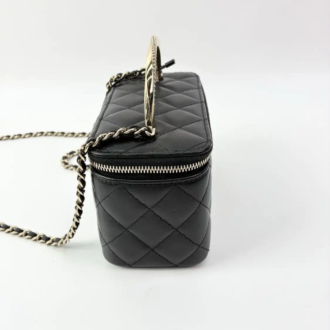 Chanel CHANEL box bag black sheepskin quilted shoulder bag gold hardware Size ONE SIZE - 3 Thumbnail