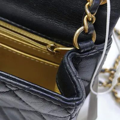 Chanel CHANEL CLASSIC FLAP mini black sheepskin quilted flap bag chain bag shoulder han Size ONE SIZE - 12 Thumbnail