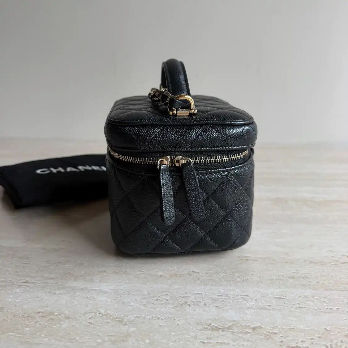 Chanel CHANEL box bag black cowhide leather quilted vanity case shoulder bag silver har Size ONE SIZE - 3 Thumbnail