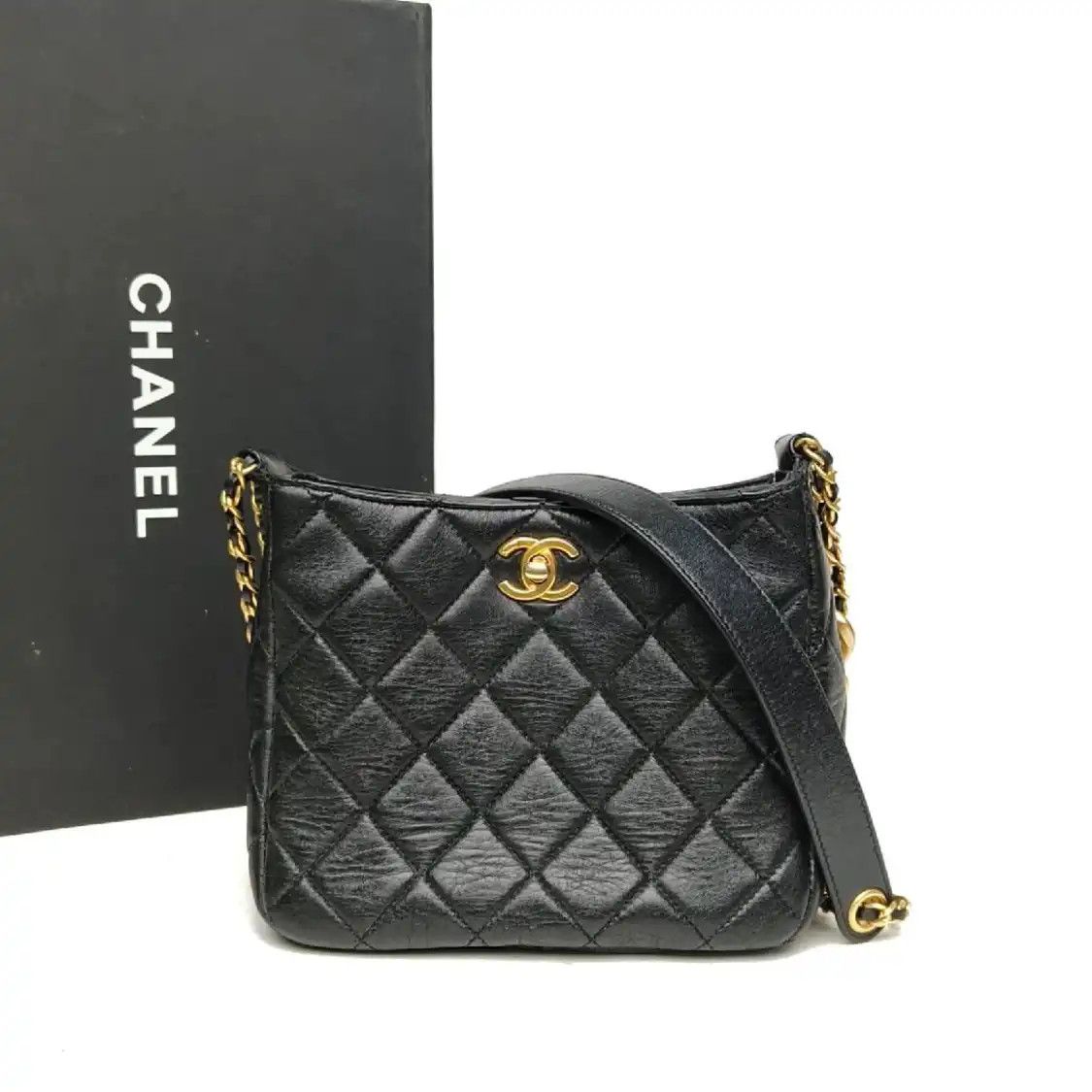 Chanel CHANEL black cowhide leather crossbody bag gold hardware detachable strap Size ONE SIZE - 8 Thumbnail