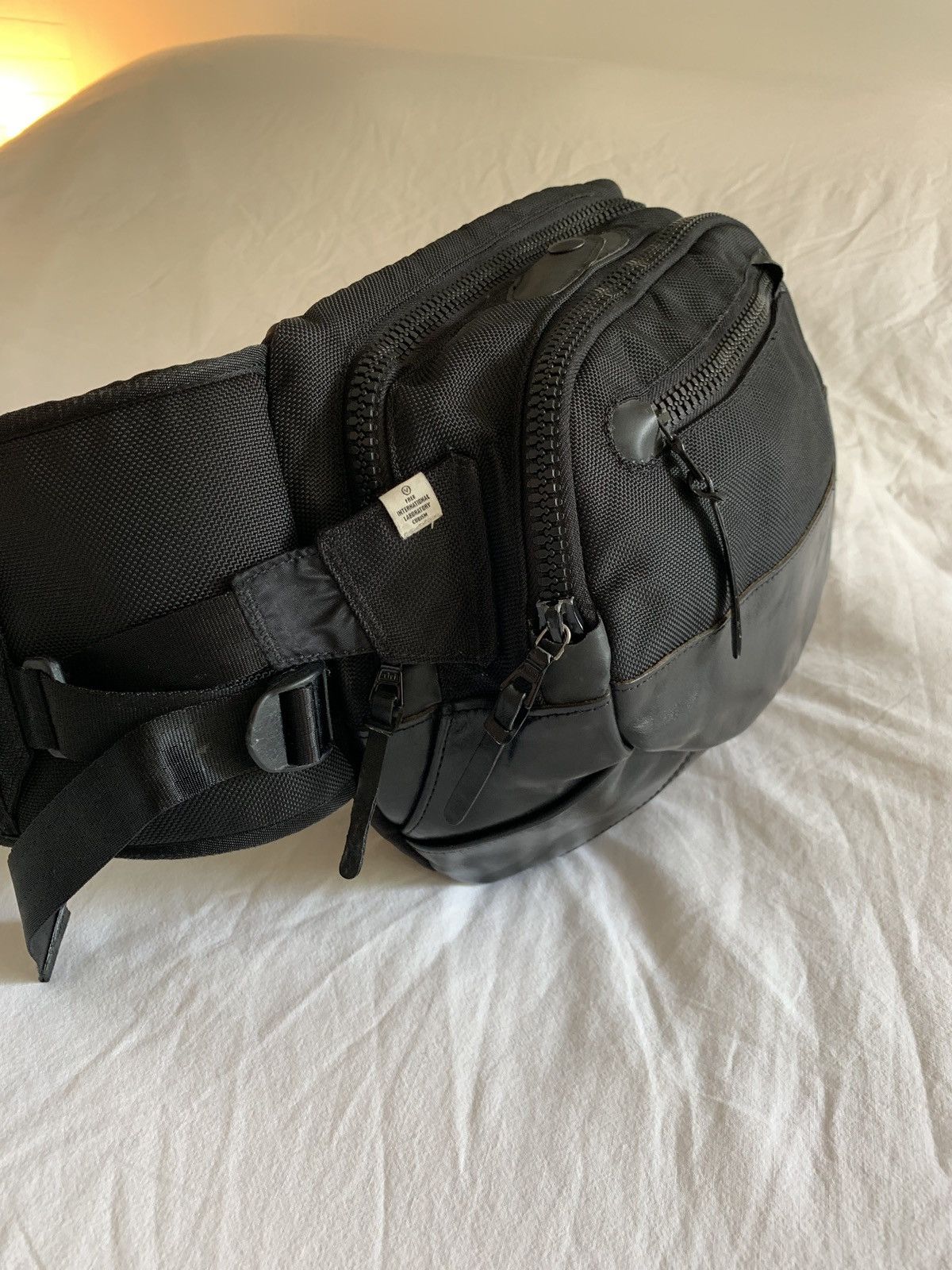 VISVIM BALLISTIC LUMBER 8L ショルダーバッグ　グレー Visvim Visvim Ballistic Lumbar 8L Waist Shoulder Bag *FINAL DROP