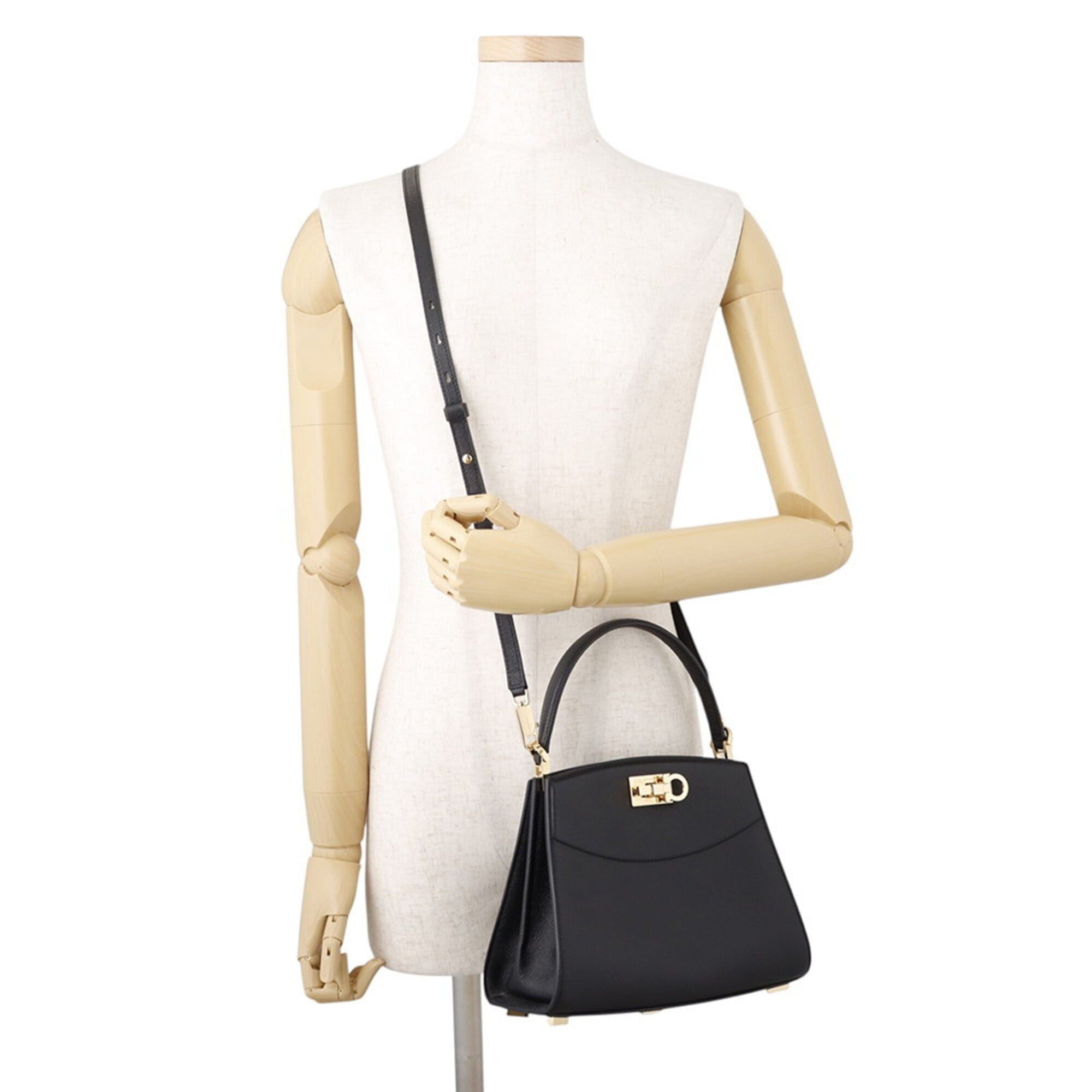 Salvatore Ferragamo Salvatore Ferragamo handbag New Studio Box S 21A210 2-way black for women Size ONE SIZE - 5 Thumbnail