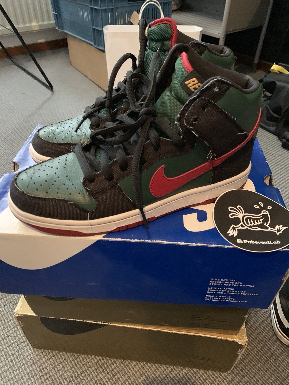 nike dunk sb high resn gucci