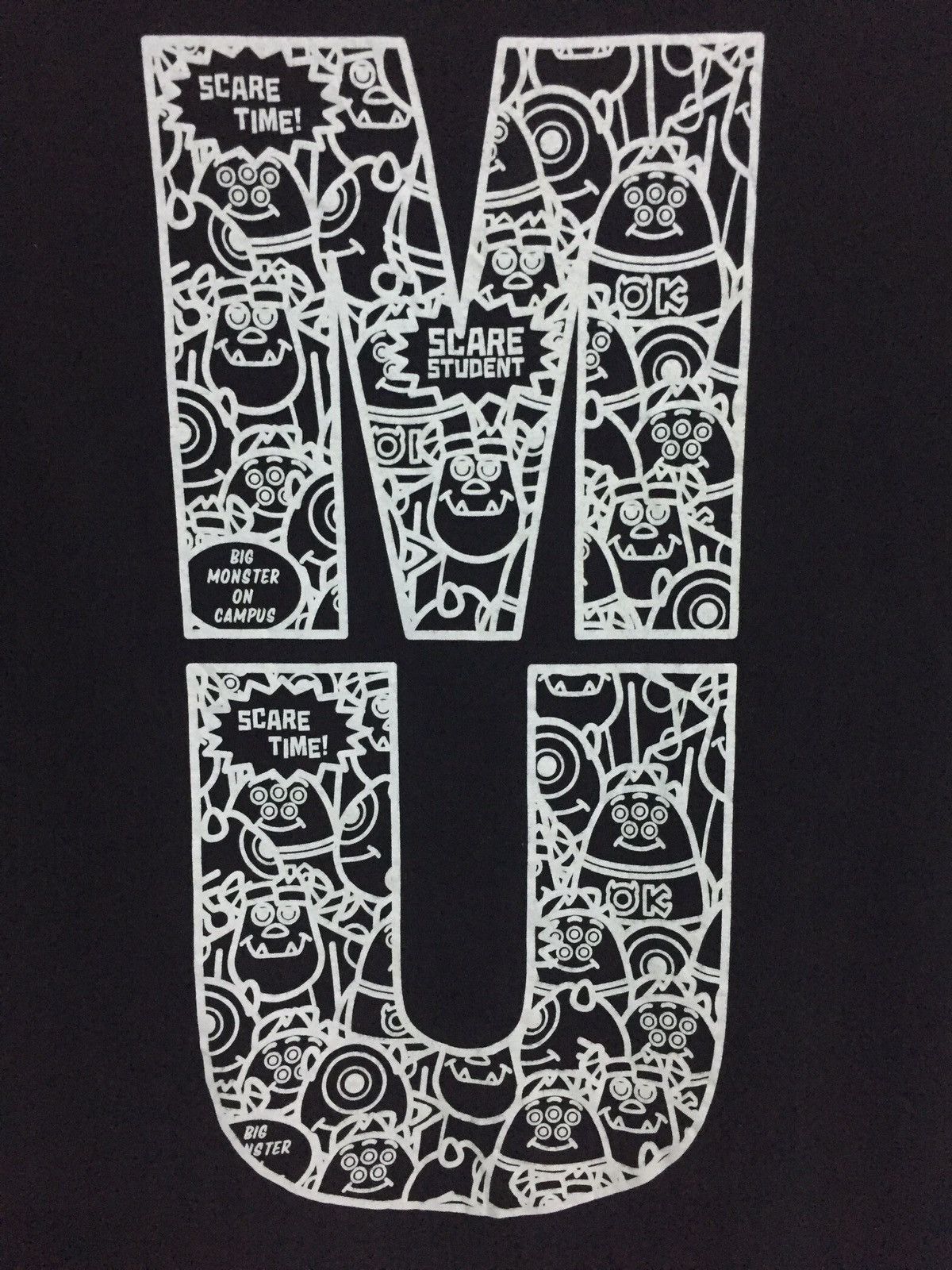 Disney × Uniqlo UT Uniqlo x Disney@Pixar Tshirt (MU) Size US M / EU 48-50 / 2 - 3 Thumbnail