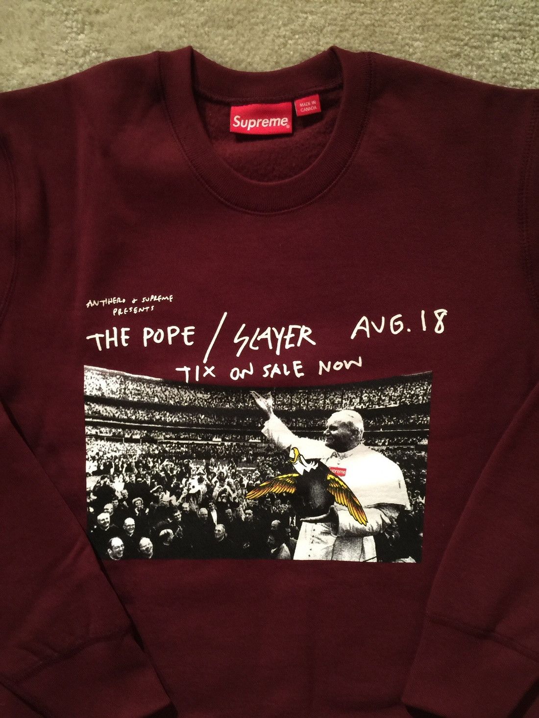 Supreme slayer crewneck hotsell