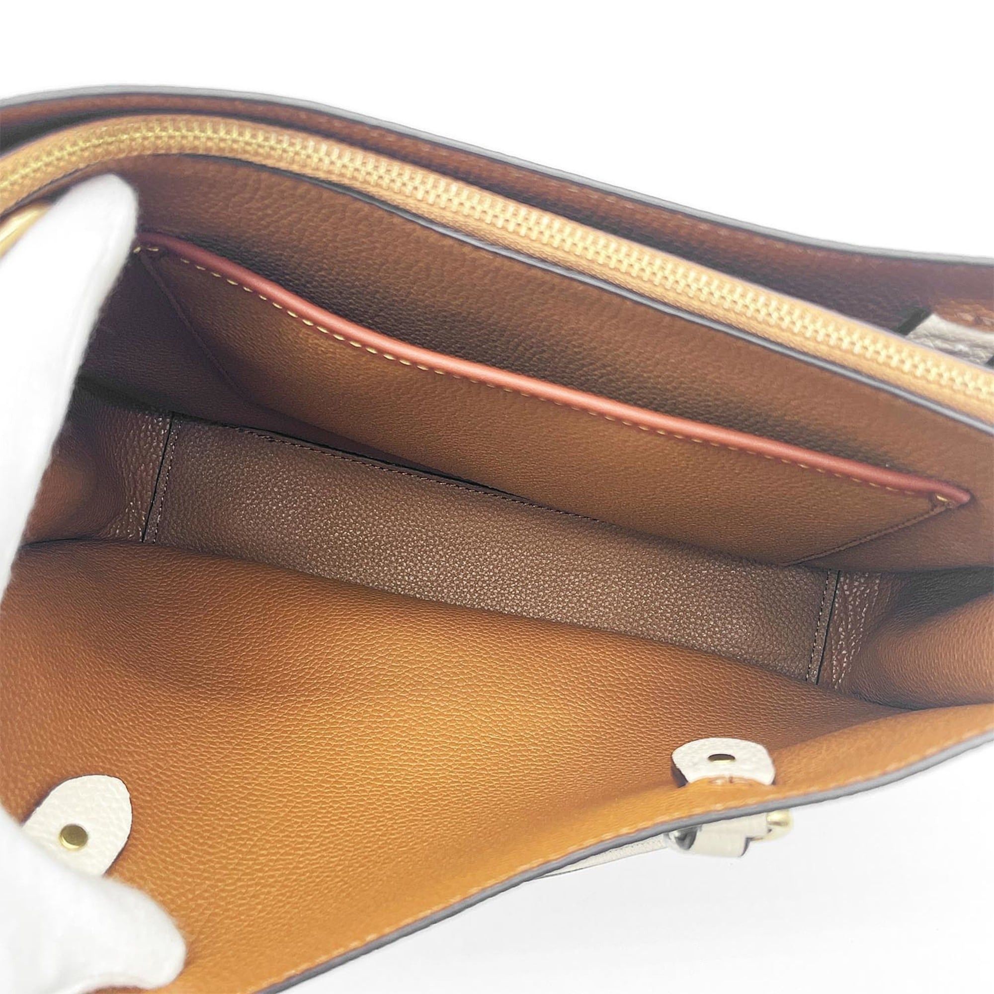 Coach COACH Tyler Carryall 28 Shoulder Bag Tote C3460 Leather Beige Women's Size ONE SIZE - 10 Thumbnail