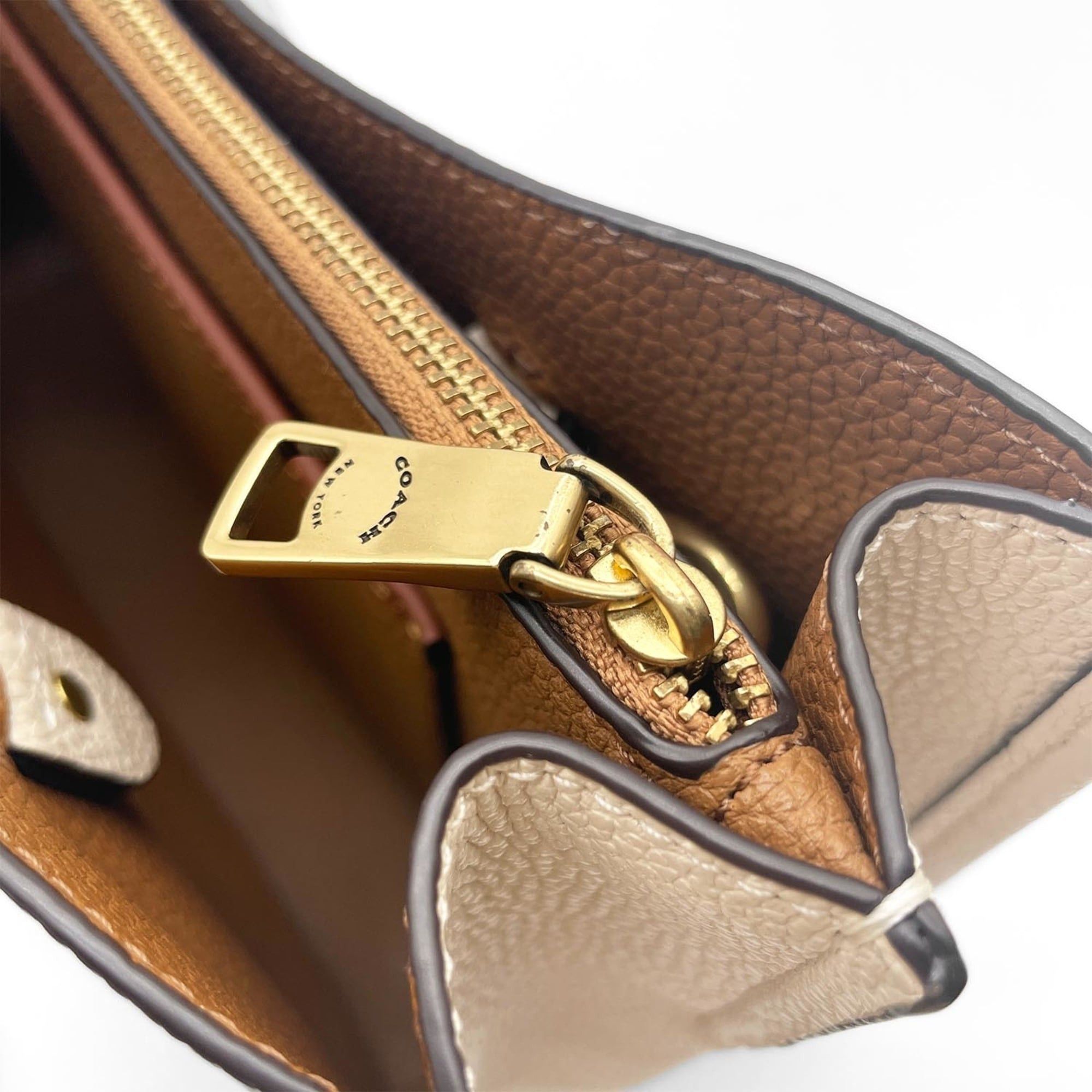Coach COACH Tyler Carryall 28 Shoulder Bag Tote C3460 Leather Beige Women's Size ONE SIZE - 18 Thumbnail