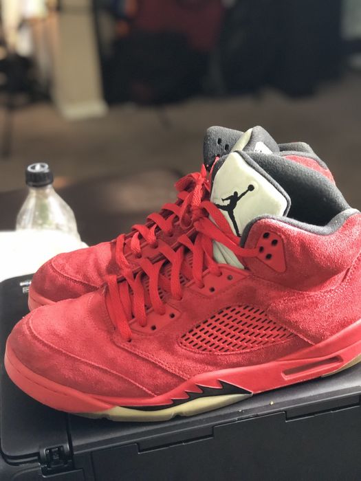 Jordan 5s 2025 red suede