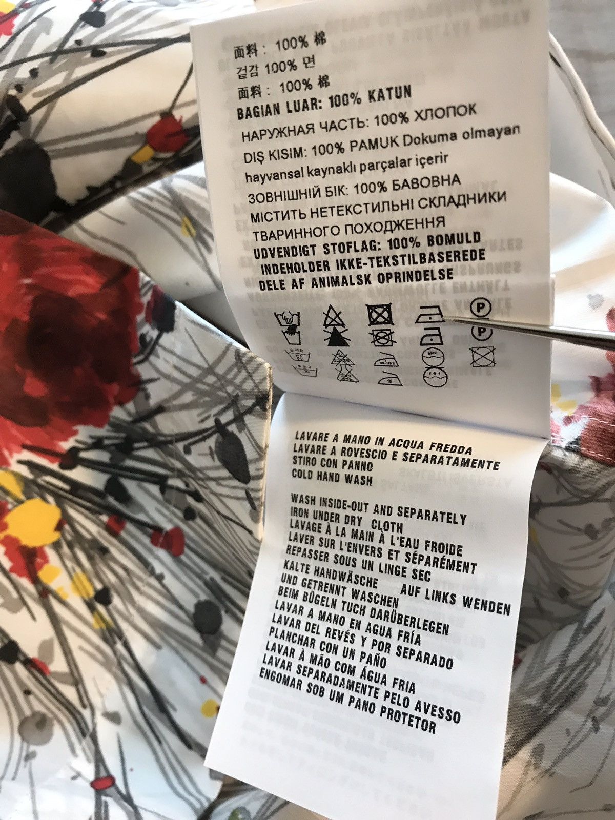 Prada Prada AW17 Bouquet Shirt Size US S / EU 44-46 / 1 - 11 Thumbnail
