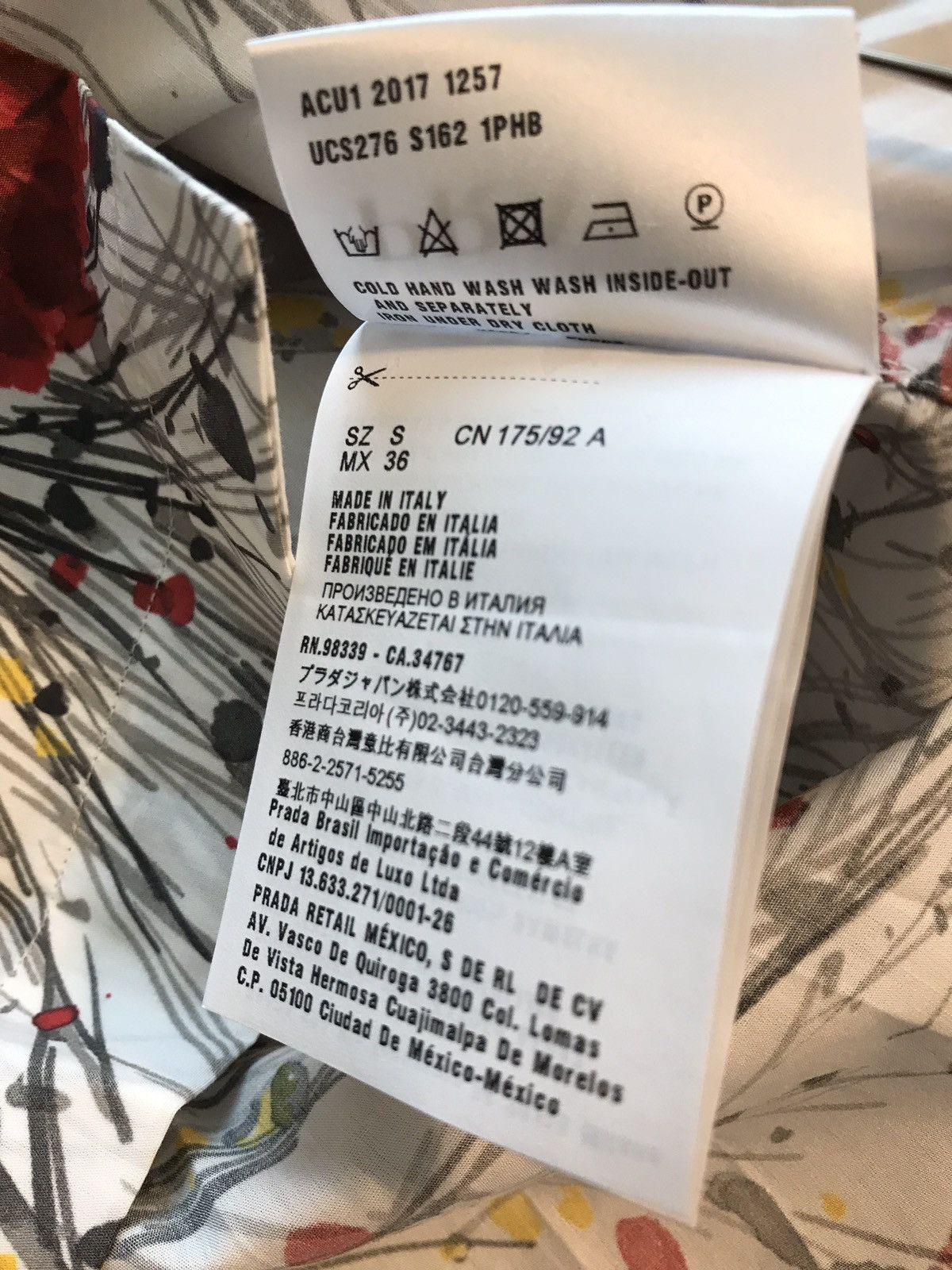 Prada Prada AW17 Bouquet Shirt Size US S / EU 44-46 / 1 - 10 Thumbnail