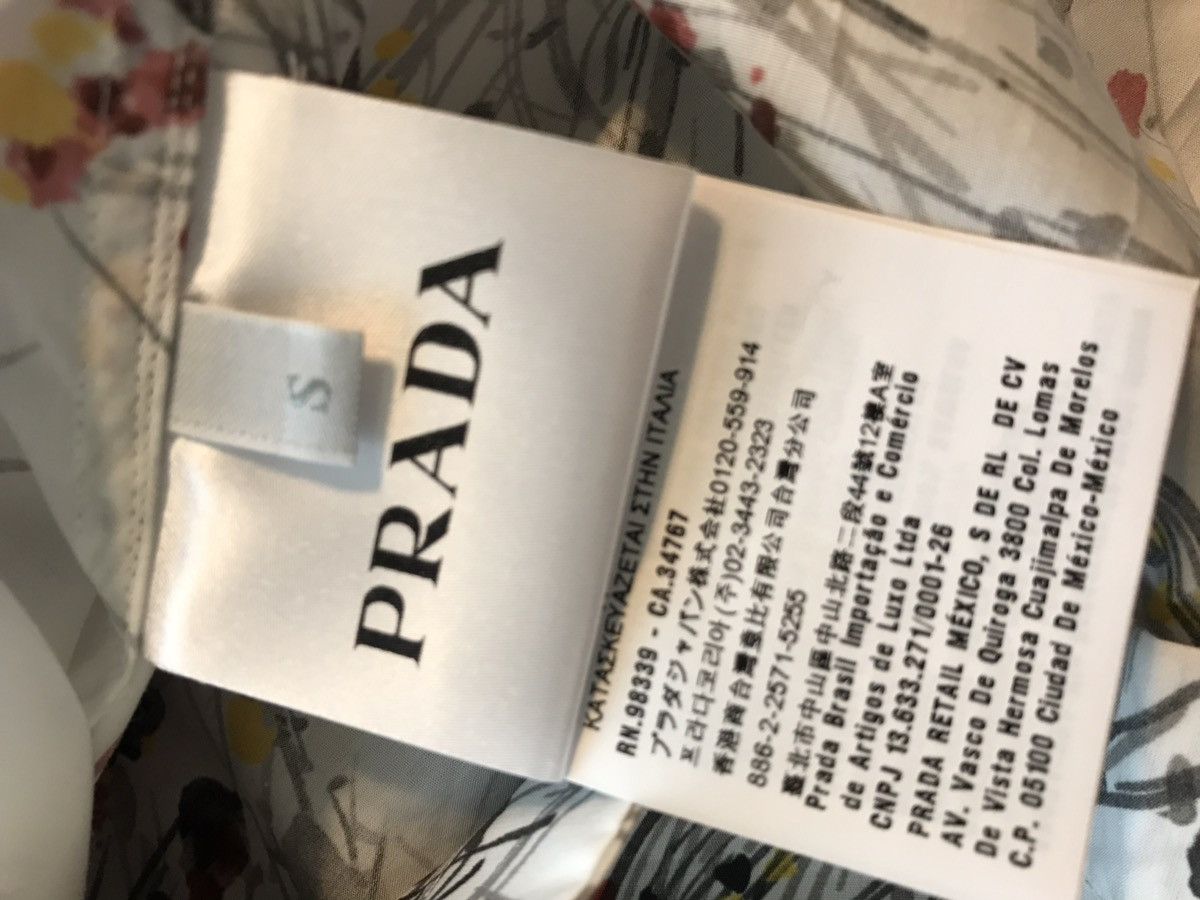 Prada Prada AW17 Bouquet Shirt Size US S / EU 44-46 / 1 - 9 Thumbnail