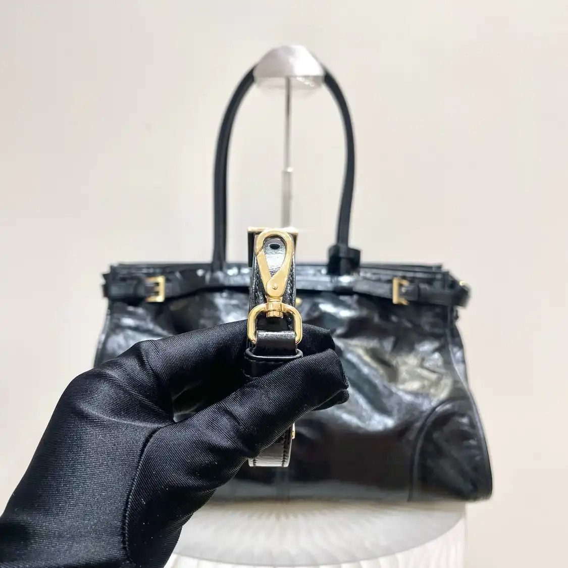 Prada PRADA Bonnie Large black cowhide leather logo shoulder bag Size ONE SIZE - 6 Thumbnail
