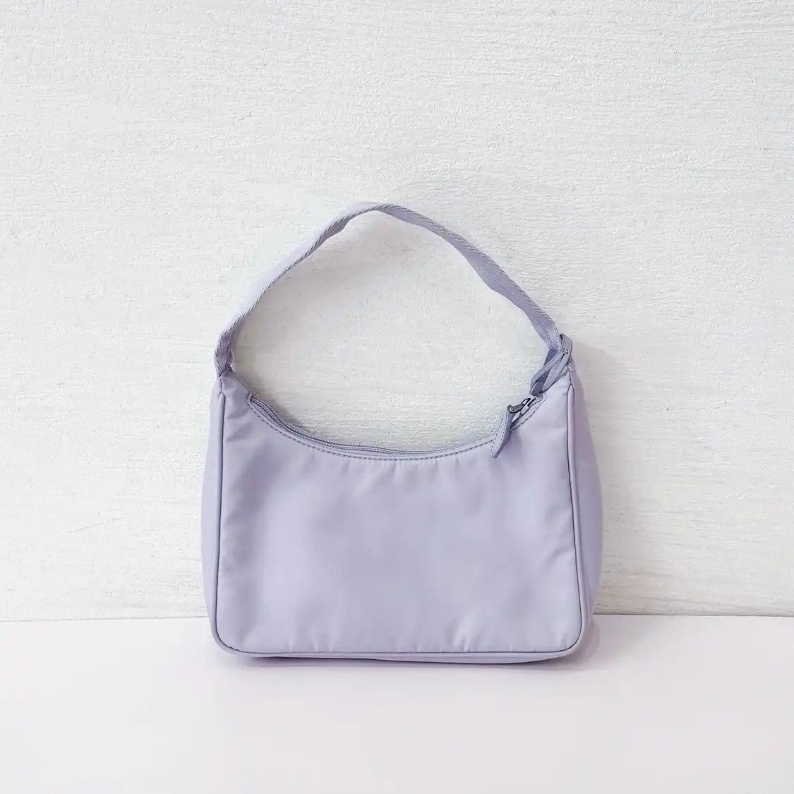 Prada PRADA Re-Edition 2000 mini light purple nylon logo shoulder bag Size ONE SIZE - 4 Thumbnail