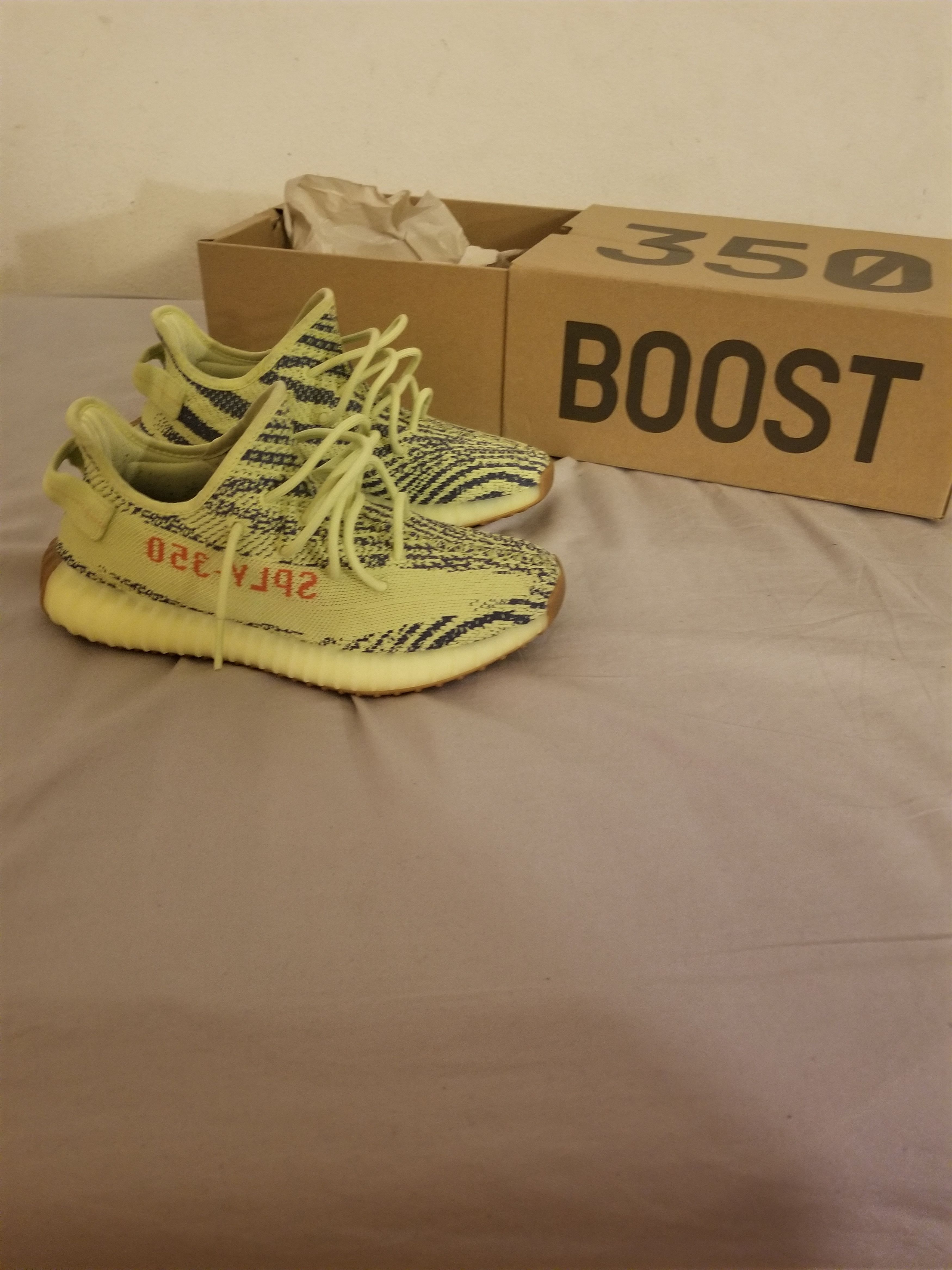 Adidas Yeezy V2 Semi Frozens Size US 8.5 / EU 41-42 - 3 Thumbnail