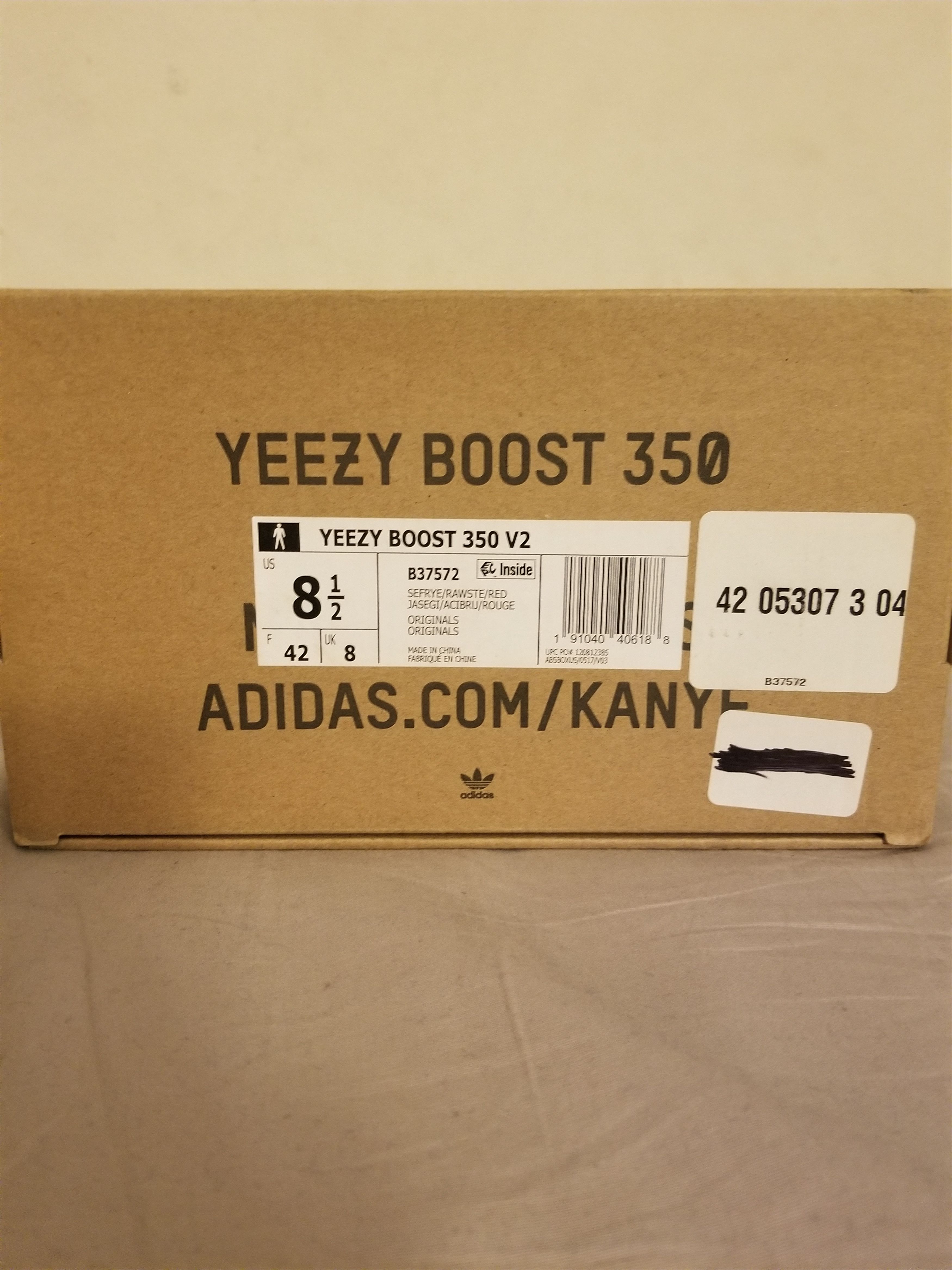 Adidas Yeezy V2 Semi Frozens Size US 8.5 / EU 41-42 - 2 Thumbnail