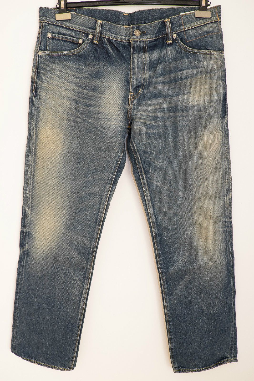 04D6 DAMAGED JEANS 38W-30L