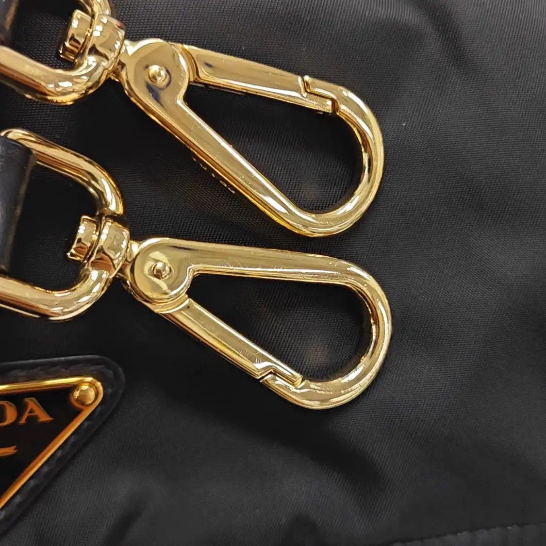 Prada PRADA Explore Medium black nylon logo shoulder bag handbag crossbody bag gold ha Size ONE SIZE - 11 Thumbnail