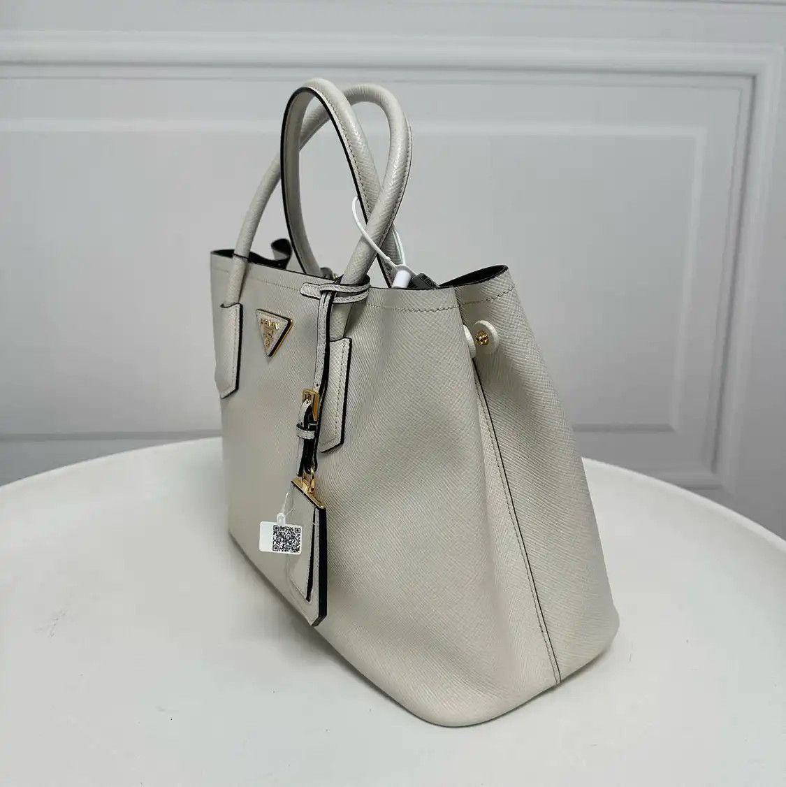 Prada PRADA Double Medium white cowhide leather logo cross pattern shoulder bag Size ONE SIZE - 3 Thumbnail