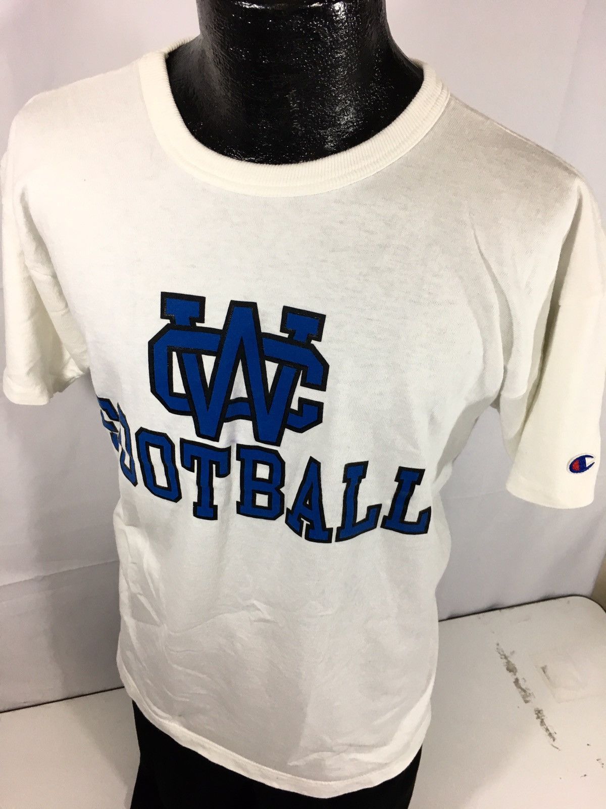 Champion Vtg Champion USA White Blue WC Football T Shirt XL Size US XL / EU 56 / 4 - 1 Thumbnail