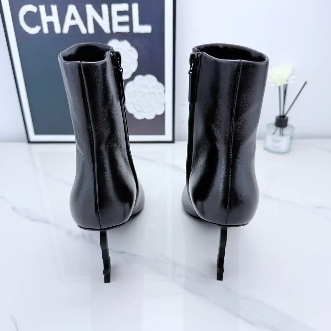 Saint Laurent Paris Saint Laurent Paris YSL black leather Women's ankle boots 38 Size US 8 / IT 38 - 3 Thumbnail