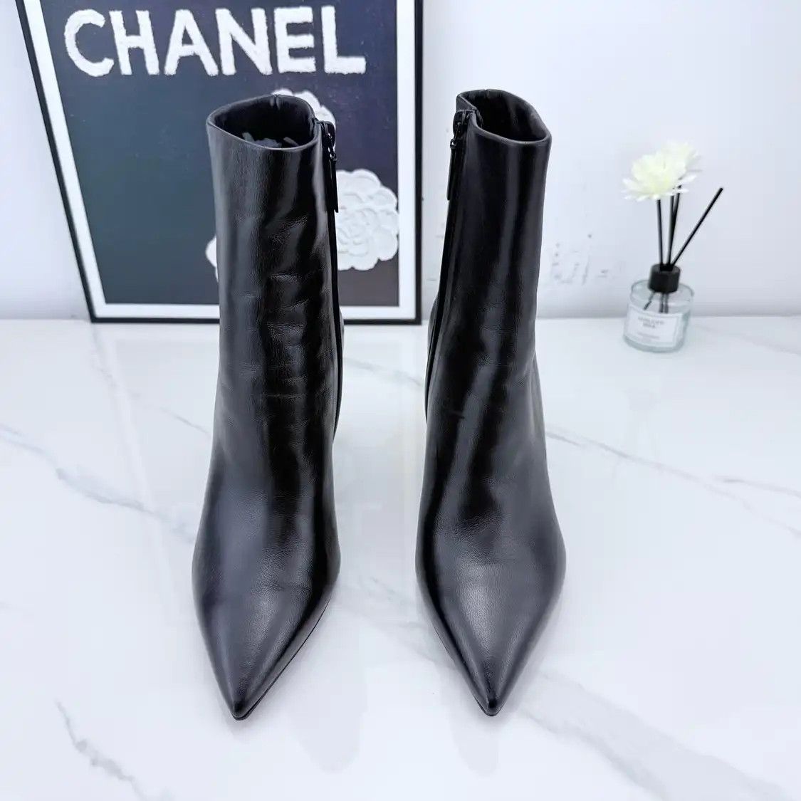 Saint Laurent Paris Saint Laurent Paris YSL black leather Women's ankle boots 38 Size US 8 / IT 38 - 2 Thumbnail