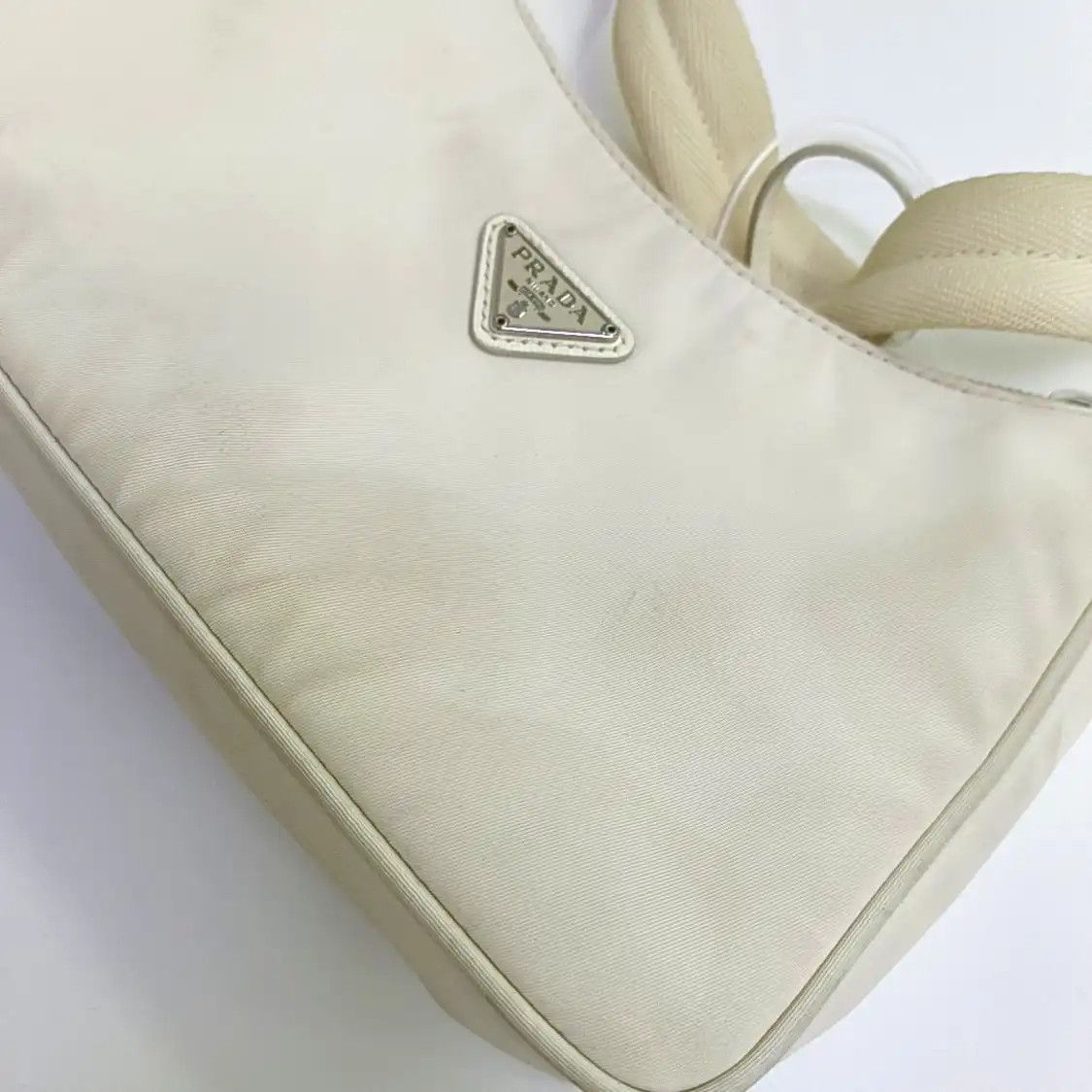 Prada PRADA Re-Edition white fabric logo handbag shoulder bag crossbody bag silver har Size ONE SIZE - 9 Thumbnail