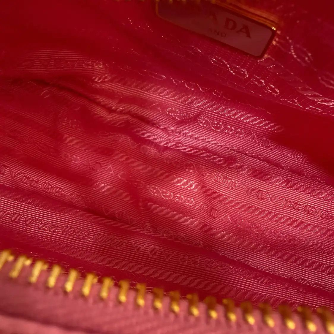 Prada PRADA Re-Edition 2005 mini pink nylon logo shoulder bag silver hardware Size ONE SIZE - 8 Thumbnail