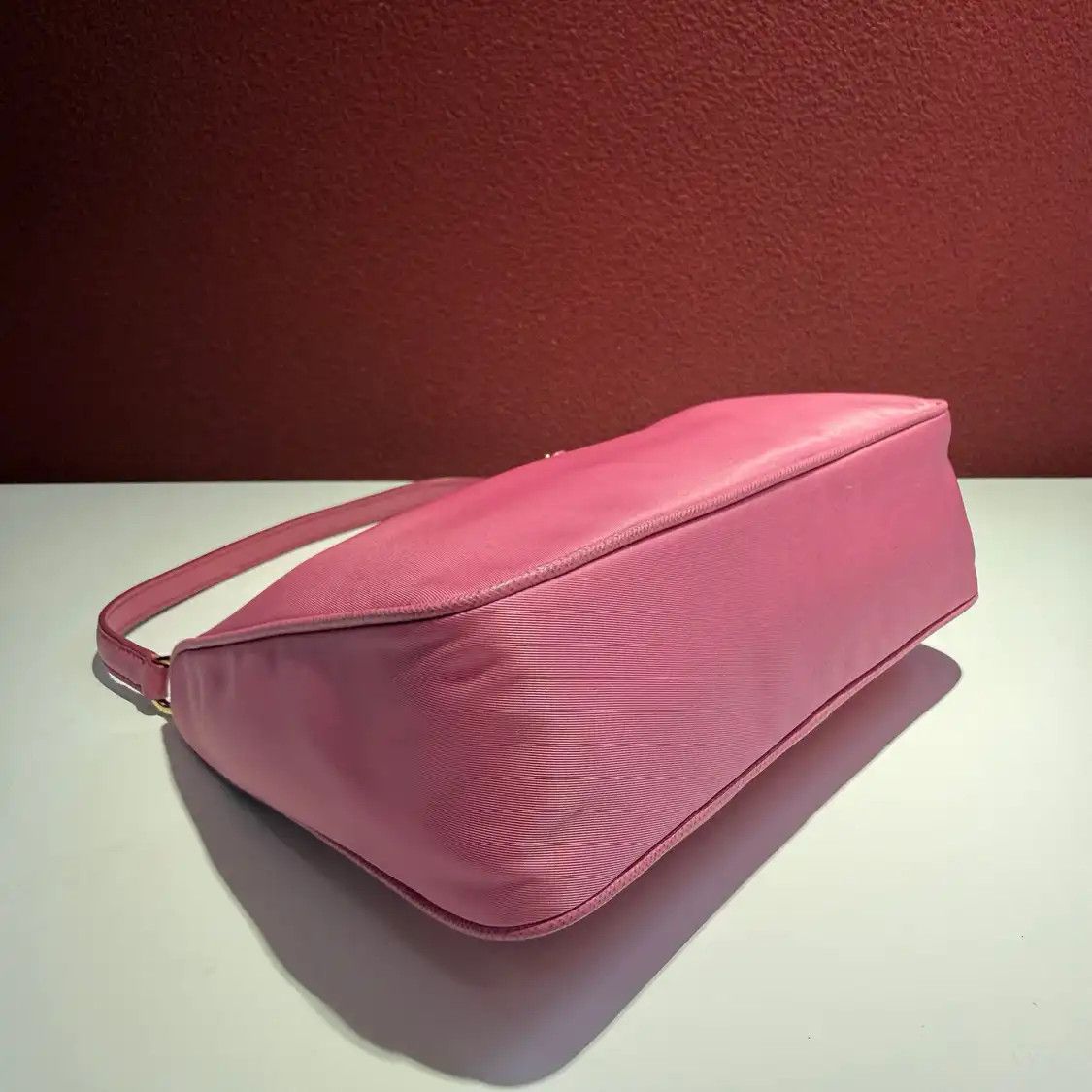 Prada PRADA Re-Edition 2005 mini pink nylon logo shoulder bag silver hardware Size ONE SIZE - 6 Thumbnail