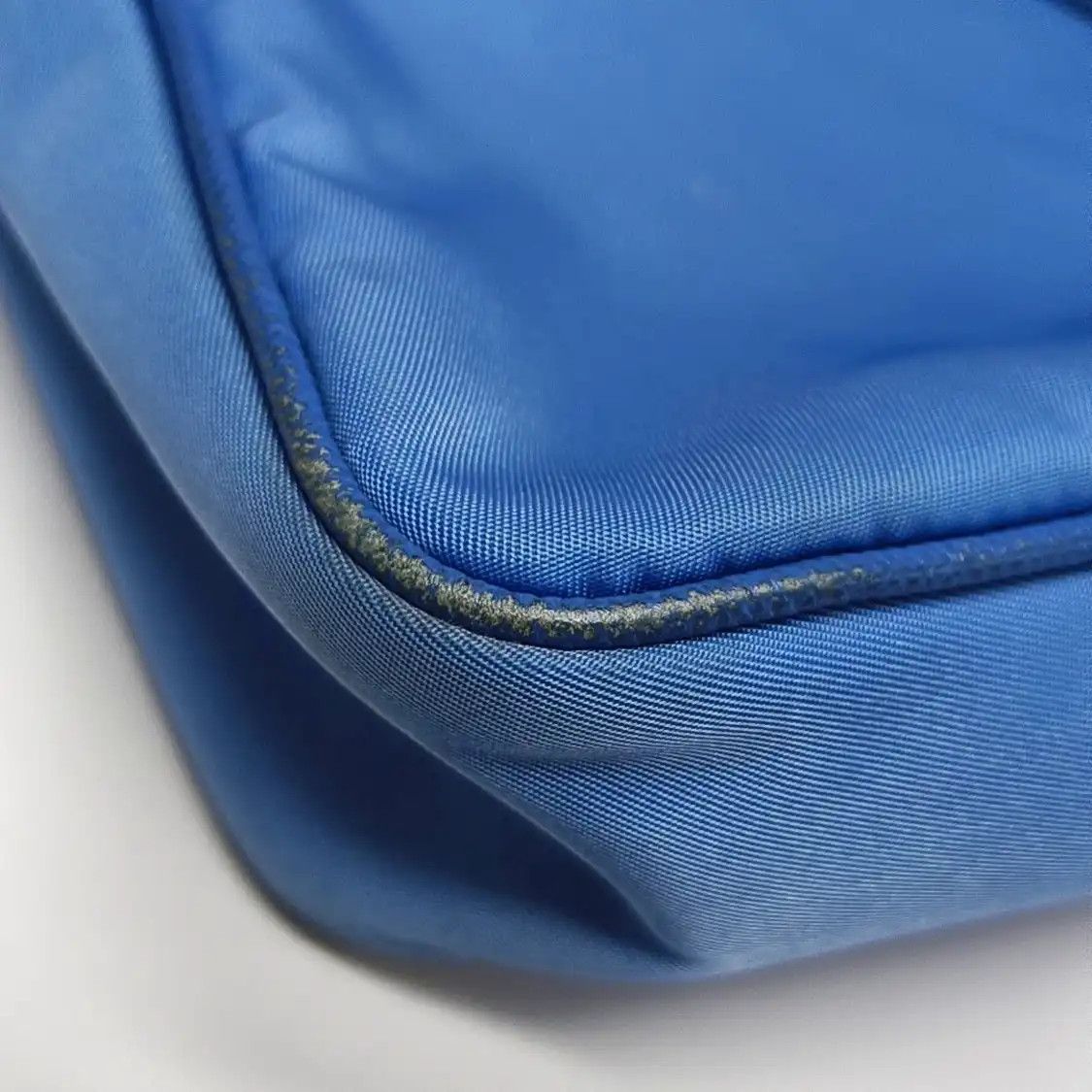 Prada PRADA Re-Edition 2005 blue nylon crossbody bag silver hardware sub-pocket 2 stri Size ONE SIZE - 14 Thumbnail