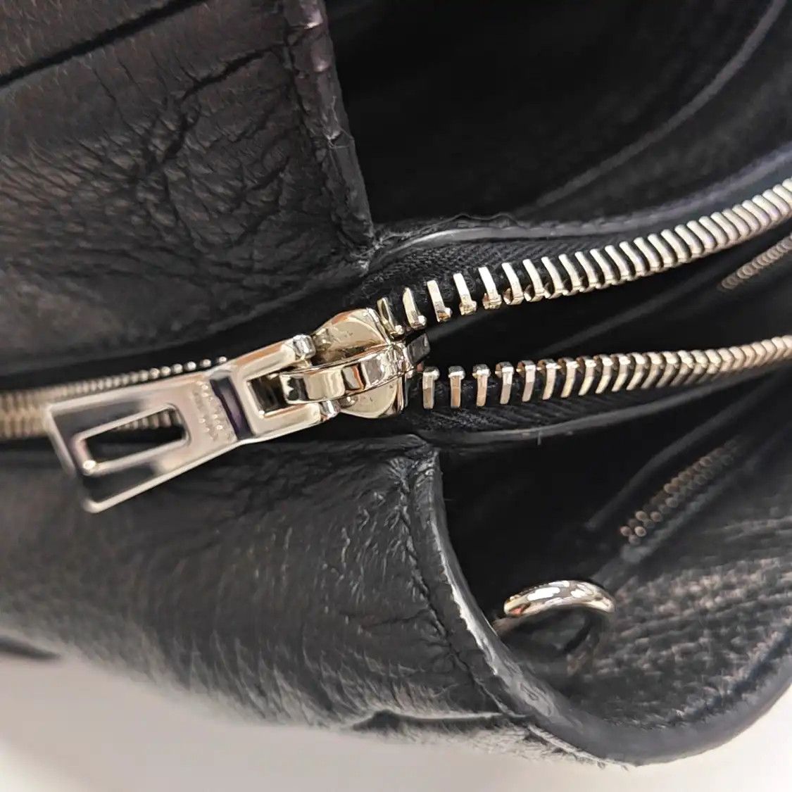 Prada PRADA Vitello black deerskin logo shoulder bag handbag silver hardware detachabl Size ONE SIZE - 12 Thumbnail