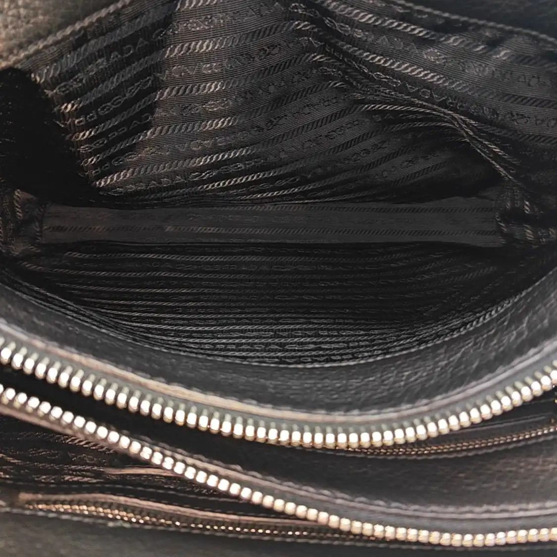 Prada PRADA Vitello black deerskin logo shoulder bag handbag silver hardware detachabl Size ONE SIZE - 7 Thumbnail