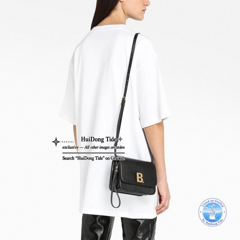 Balenciaga Balenciaga B Logo Grained Leather Shoulder Bag Size OS Size ONE SIZE - 8 Thumbnail